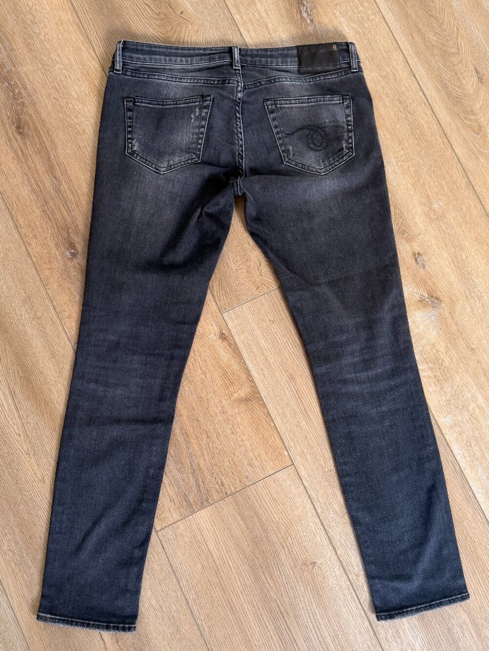 R13 "Kate Skinny" Distressed Jeans 28 - Picture 7 of 13